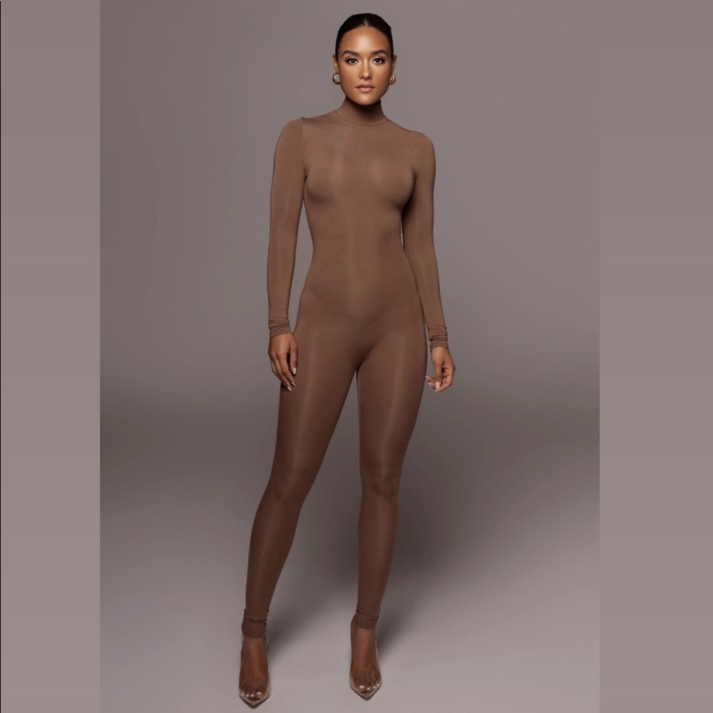 Brand new jumpsuit never worn!
